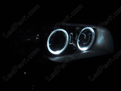 Angel eyes MTEC V3 LED for BMW 1 Series phase 1
