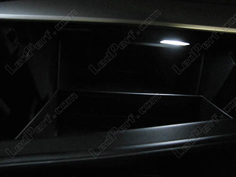 Glove box LED for Mazda 3 phase 2