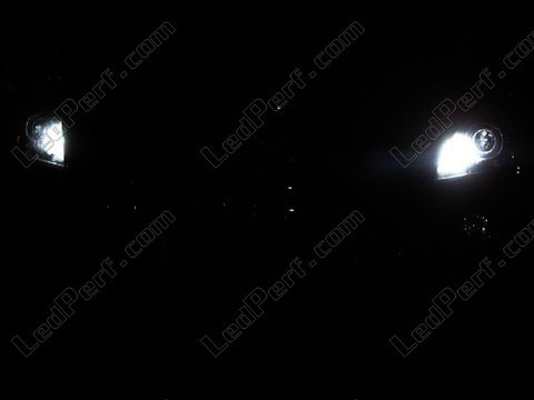 xenon white sidelight bulbs LED for Peugeot 3008