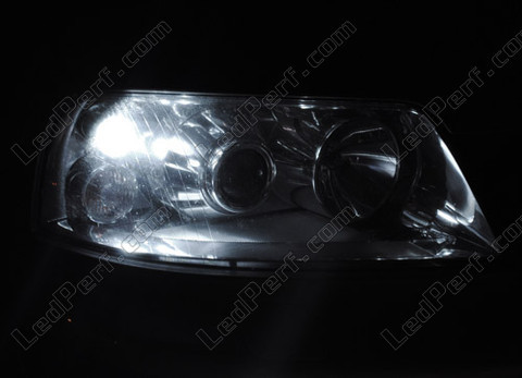 xenon white sidelight bulbs LED for Volkswagen Sharan 7M 2001-2010