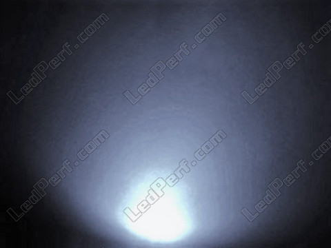 5 mm WIDE ANGLE white LED + 12 V Resistor