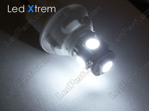BAX9S LED bulb H6W Xtrem xenon effect white