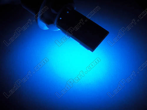 Rotation T10 W5W Blue LEDs with side lighting