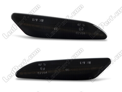 Front view of the dynamic LED side indicators for Alfa Romeo 147 (2005 - 2010) - Smoked Black Color