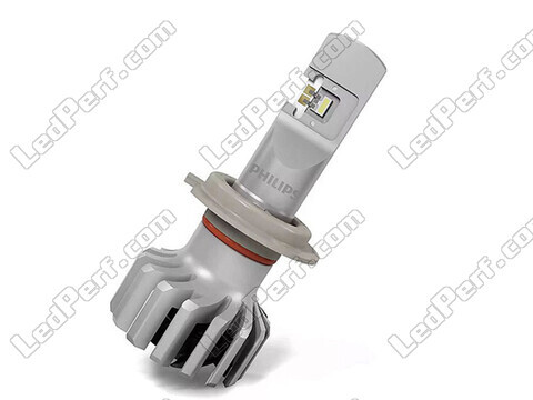 Zoom on a Philips LED bulb approved for Audi A4 B8