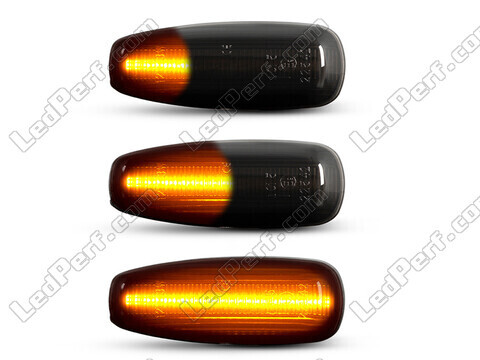 Lighting of the black dynamic LED side indicators for Hyundai I30 MK1