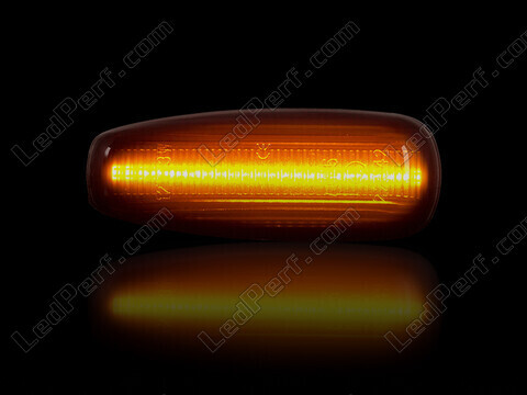 Maximum lighting of the dynamic LED side indicators for Hyundai I30 MK1