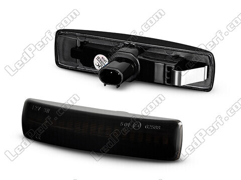 Side view of the dynamic LED side indicators for Land Rover Discovery IV - Smoked Black Version