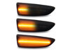 Lighting of the black dynamic LED side indicators for Opel Astra J