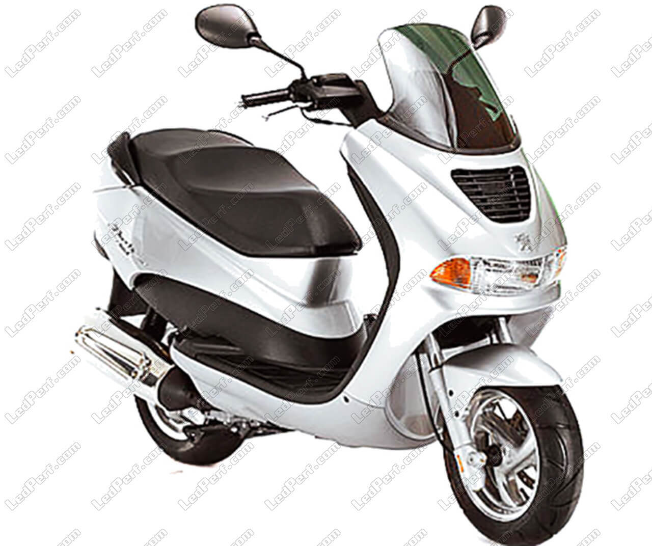 Additional headlights for scooter Peugeot Elyseo