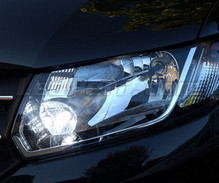 Pack of daytime running lights/sidelight bulbs (xenon white) for Dacia Logan 2